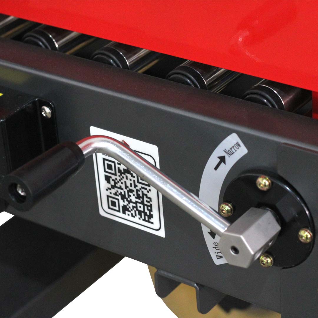 Seladora SPS-3040SA — manivela de ajuste manual de largura