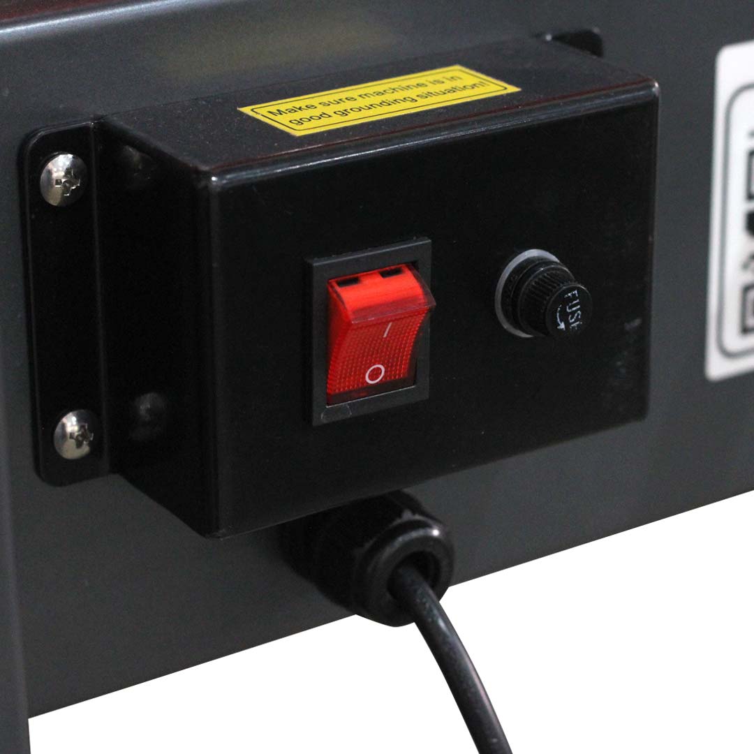 Seladora SPS-3040SA — painel de controle com chave e fusível