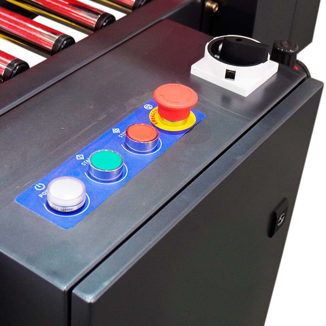 Seladora SPS-480AC — painel de controle com botão de emergência