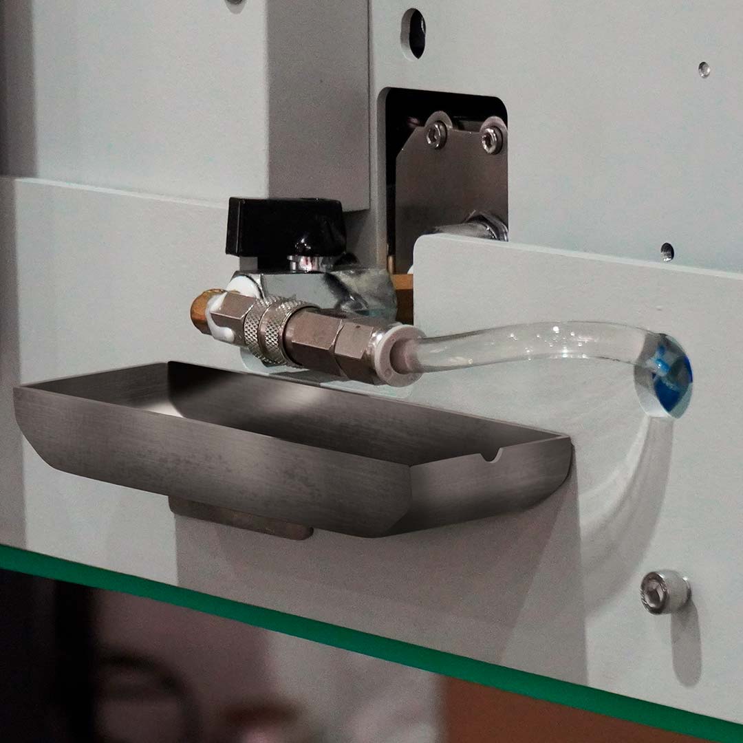 Seladora Eco Kraft 9002 — sistema de umectação da fita gomada